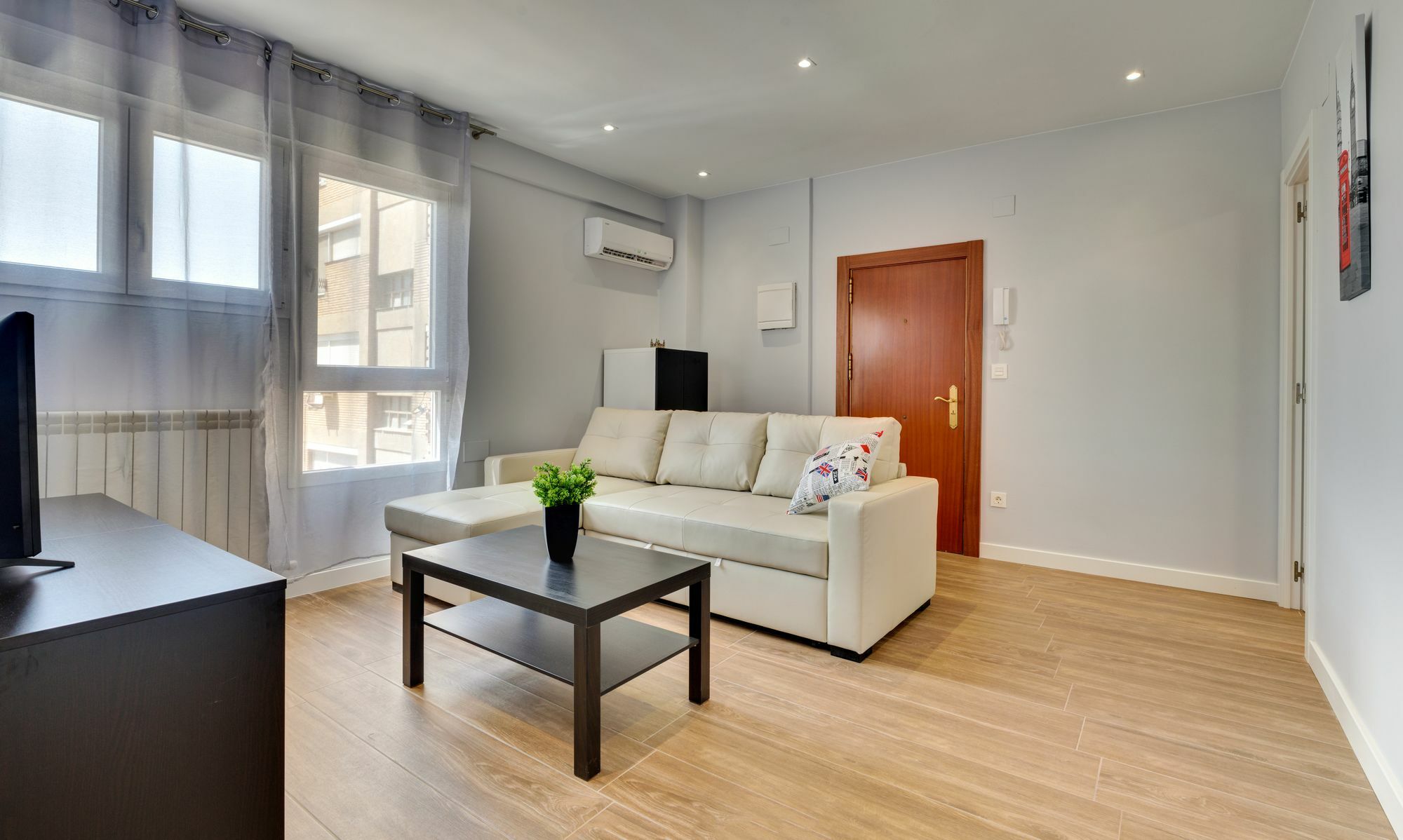 Apartamentos San Lazaro Saragossa Zewnętrze zdjęcie